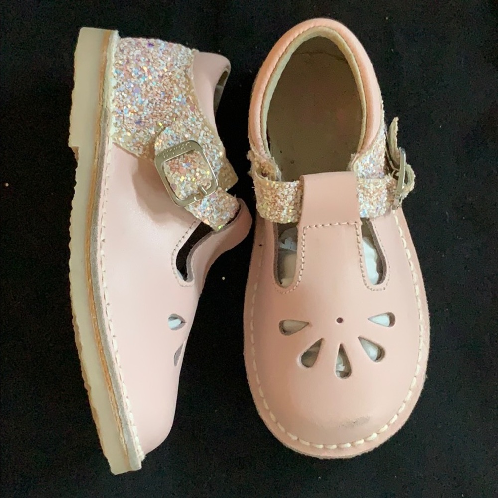 Du pareil au meme t strap for girls